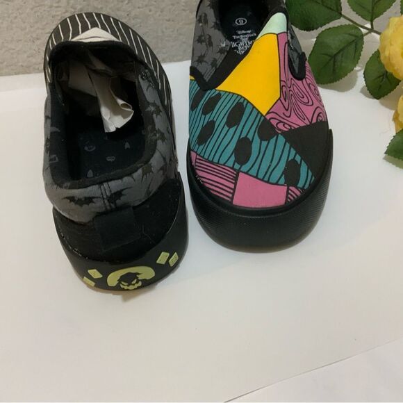 Disney X Ground Up Tim Burton's Nightmare Before Christmas Jack & Sally Loafer's - Picture 7 of 10